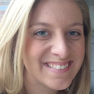 Meet your Posher, Abbey